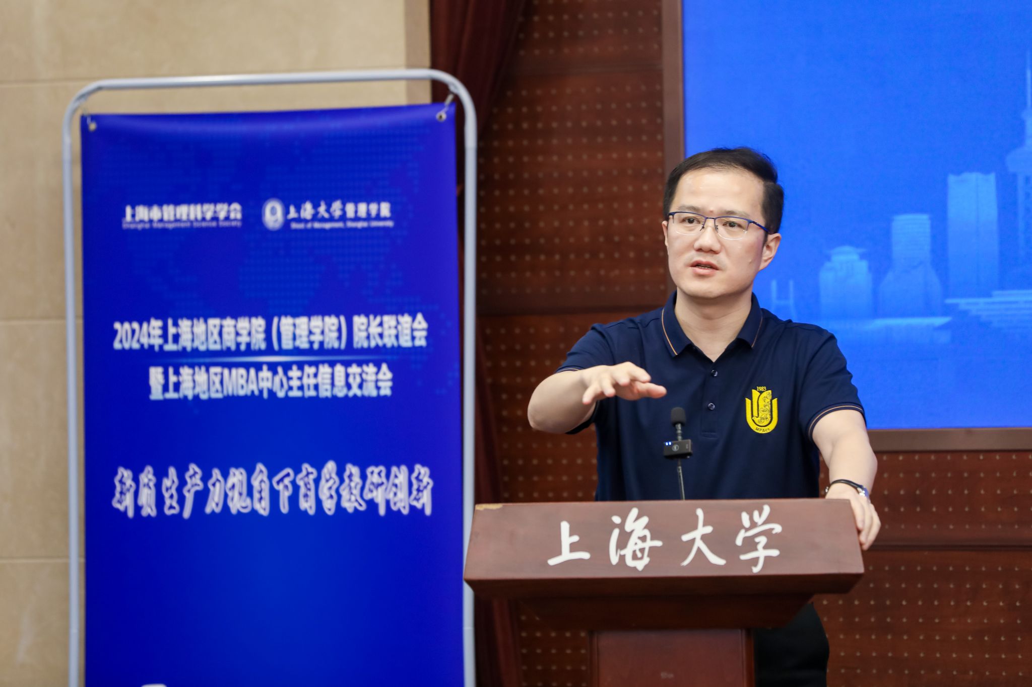 2-EZ8A5441.jpg 2-EZ8A5441.jpg